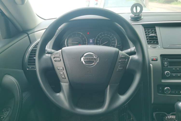 Used Nissan Patrol 2019 Y62 4.0L SE-T1 Middle East Steering Wheel