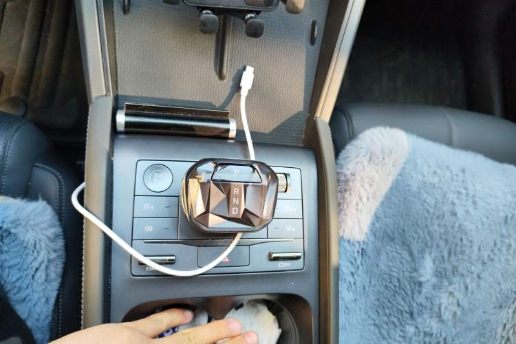 Used BYD Qin L 2024 DM-i 80KM Leading Model Gear Lever