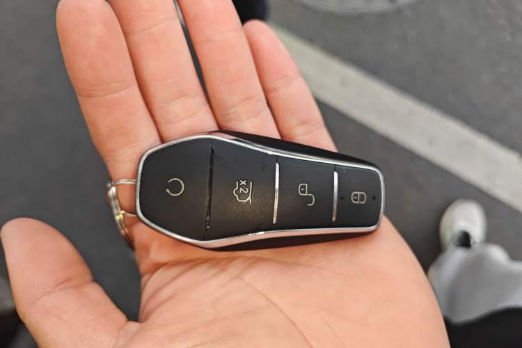 Used BYD Song PLUS New Energy 2024 HONOR Edition DM-i 110km Flagship PLUS