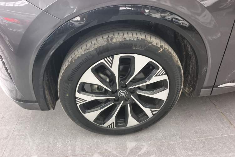 Used CHANGAN CS75 PLUS 2025 4th Generation UItra 2.0T New Blue Whale – Smart & Powerful Version