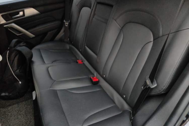 Used Haval H2 2017 Red-Label 1.5T Automatic Two-Wheel Drive Elite Model Left Rear Seat