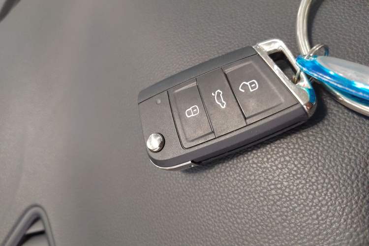Used Volkswagen Tiguan L New Energy 2022 430 PHEV Plug-in Hybrid Prestige Edition Vehicle Key