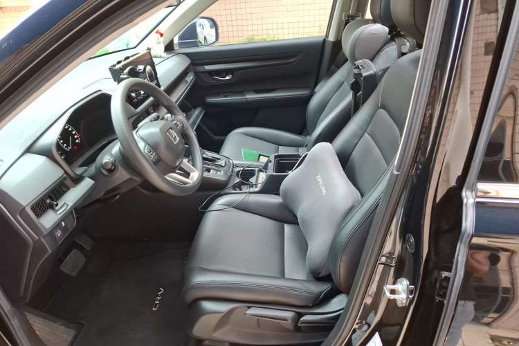 Used Honda CR-V 2023 240TURBO Two-Wheel Drive Active Version 5 Seats Left Front Seat