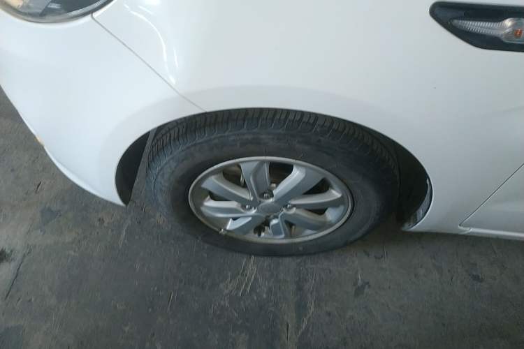 Used Kia K2 2015 Sedan 1.4L Automatic GLS