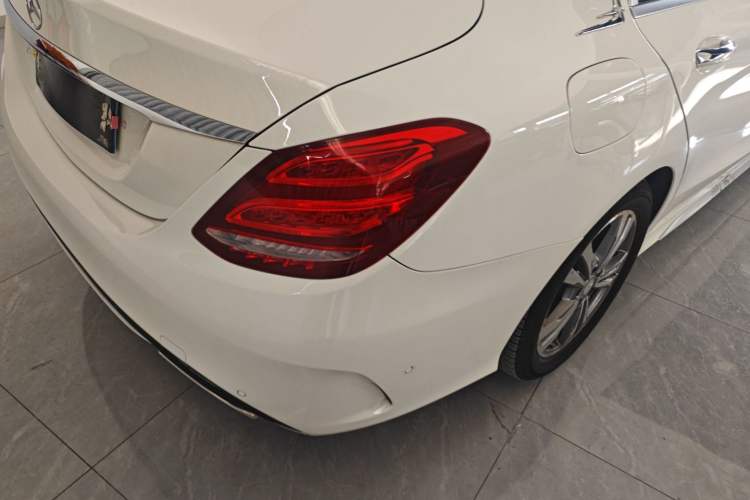 Used Mercedes-Benz C-Class 2017 C 200 L Sport Edition Right Rear Taillight