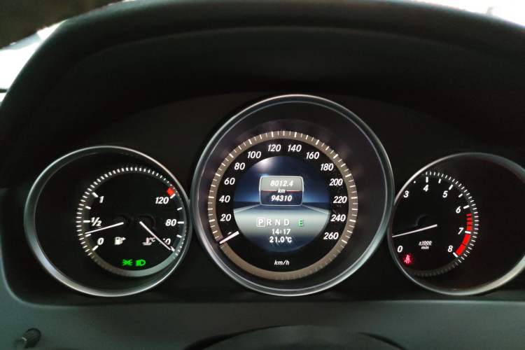 Used Mercedes-Benz C-Class 2013 C 180 Classic Grand Edition
