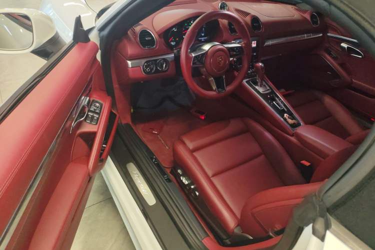 Used Porsche 718 2020 Boxster 2.0T