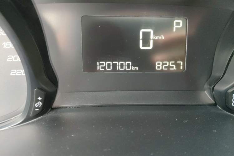 Used Peugeot 308 2016 1.6L Automatic Luxury Edition Odometer Close Up