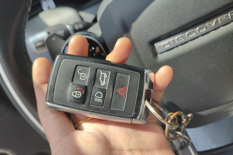 Used Land Rover Discovery Sport 2020 249 PS R-Dynamic Performance Edition