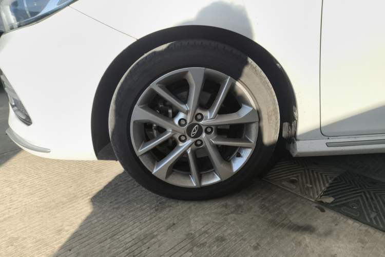 Used Chery Arrizo GX 2019 Pro 1.5T CVT Dynamic Color Edition China VI Standard
