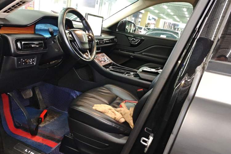 Used Lincoln Aviator 2020 3.0T V6 Four-Wheel Drive Premium Edition