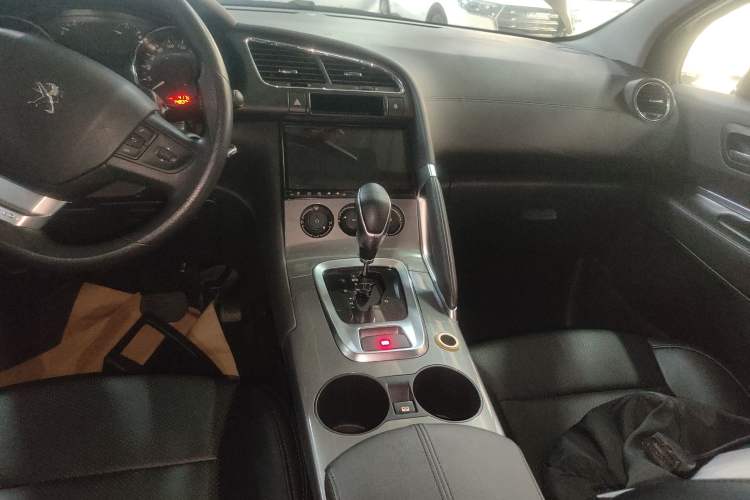 Used Peugeot 3008 2016 2.0L Automatic Classic Edition