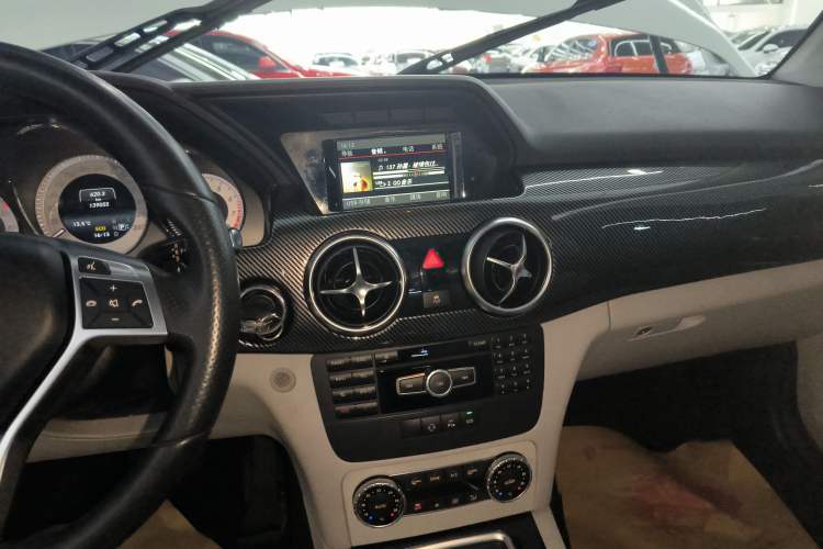 Used Mercedes-Benz GLK-Class 2014 GLK 200 Standard Model