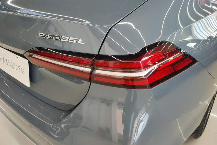 Used BMW i5 2024 eDrive 35L Prestige Luxury Package
