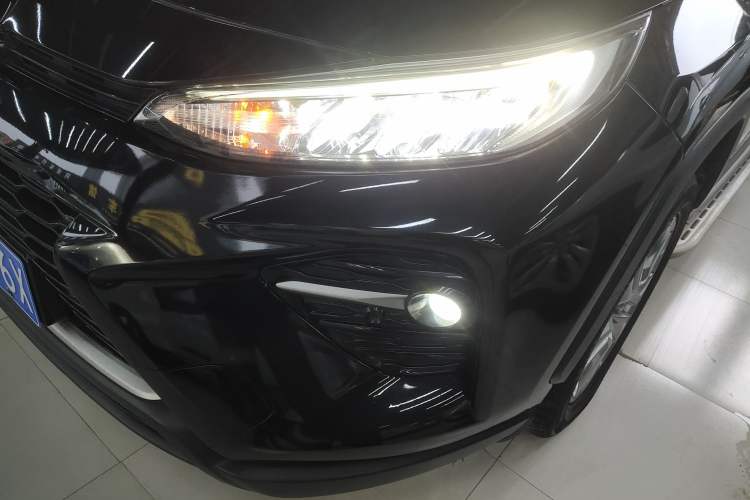 Used Toyota Wildlander 2020 2.0L CVT Two-Wheel Drive Luxury Edition Left Front Headlight