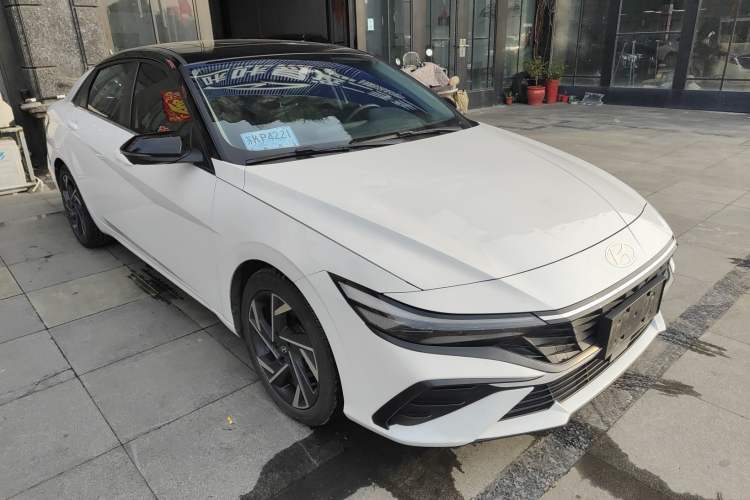 Used Hyundai Elantra 2023 1.5L CVT TOP Flagship Edition Exterior 1