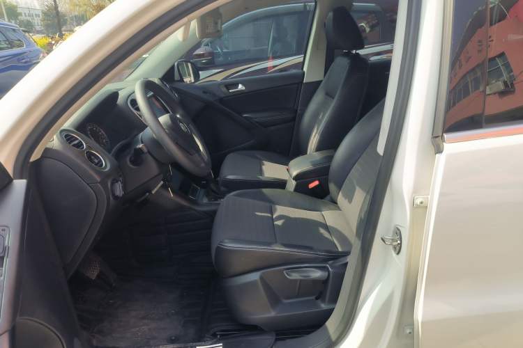 Used Volkswagen Tiguan 2016 280TSI Automatic Two-Wheel-Drive Silk Road Style Edition
