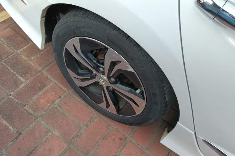 Used Honda Spirior 2017 2.4L Luxury Edition Exterior 8