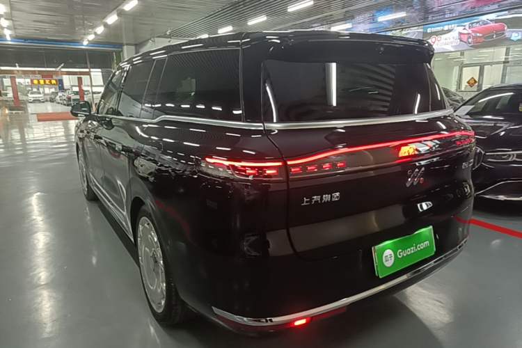 Used IM LS9 2026 Model 66 Ultra Rear Left 45 Deg