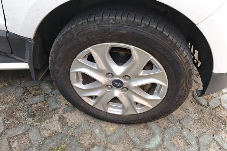 Used Ford EcoSport 2013 1.5L Automatic Fashion Model
