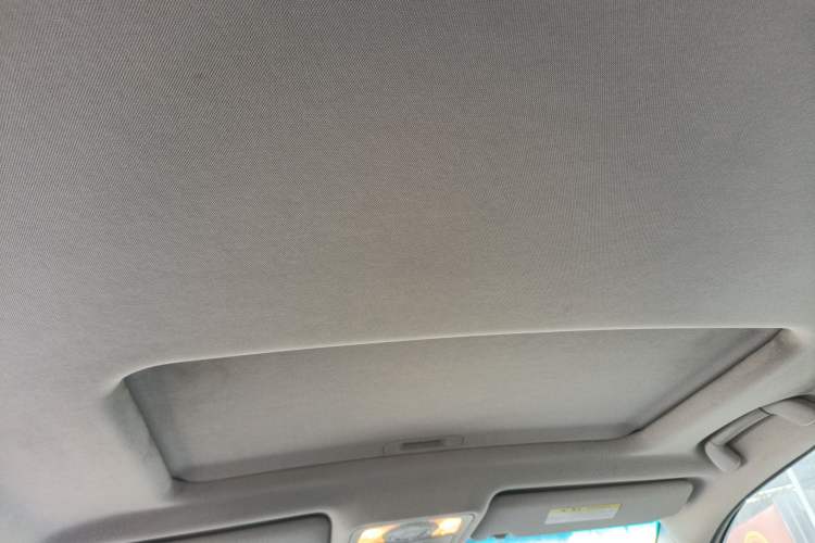 Used Changan Raeton 2014 1.8T Automatic Prestige Anniversary Edition China IV Standard
