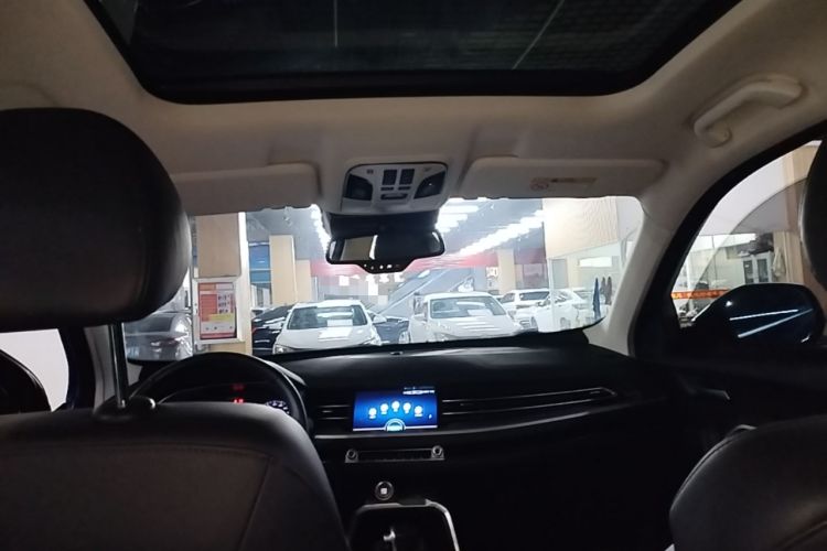 Used Haval H6 2017 Blue Label 1.5T Automatic Two-Wheel Drive ZhiShang Model
