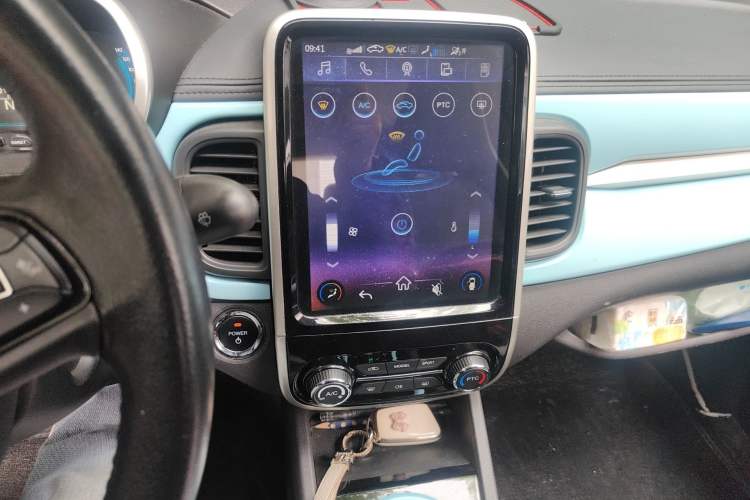 Used Chery QQ Little Ant 2021 150 000 Yuan Ant Fan Edition Ant Trend Version Lithium Iron Phosphate Audio And AC Panel