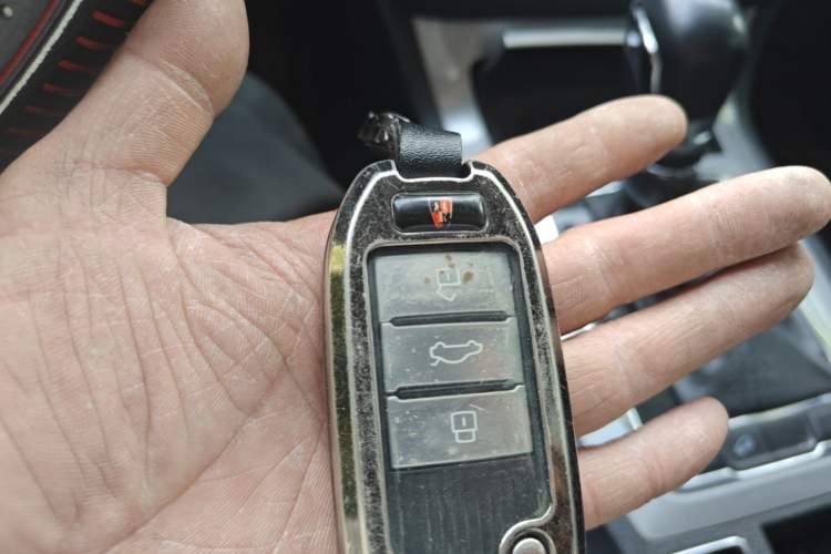 Used Roewe RX5 2018 20T Two-Wheel Drive Automatic Flagship Edition