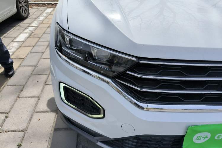 Used Volkswagen T-ROC 2018 280TSI DSG Four-Wheel Drive Comfort Version China V Standard Right Front Headlight