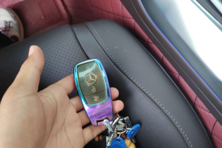 Used Mercedes-Benz GLE 2023 GLE 450 4MATIC Luxury Model Vehicle Key