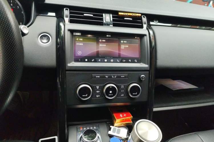 Used Land Rover Discovery 2017 3.0 SC V6 SE
