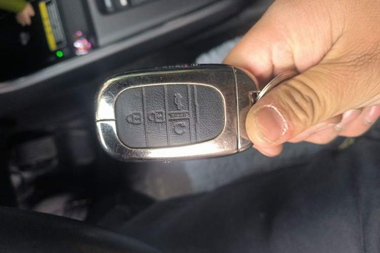 Used Honda CR-V 2023 240TURBO Two-Wheel Drive Smart Edition 5 Seats Vehicle Key