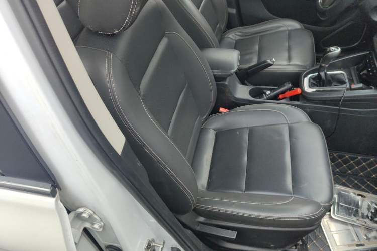 Used SWM X7 2016 1.5T Manual Luxury Edition 7 Seats
