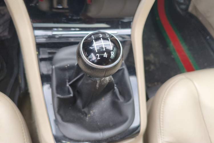 Used Volkswagen Passat 2009 1.8T Manual Luxury Model