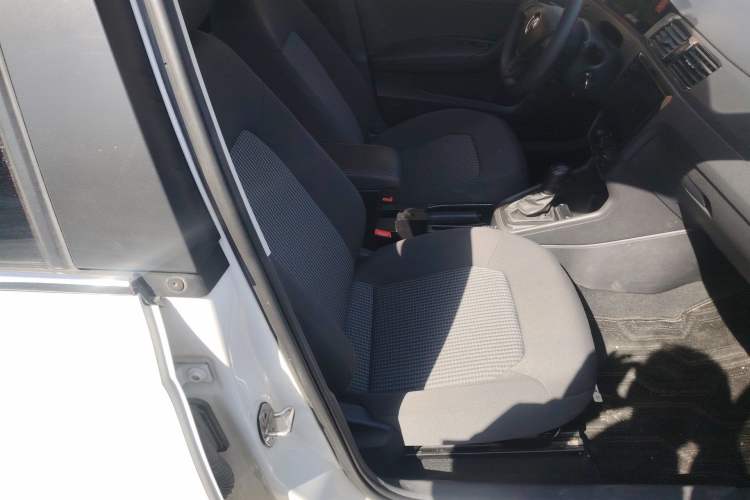 Used Volkswagen Santana 2019 1.5L Automatic Comfort Edition China VI Standard Right Front Seat