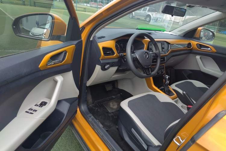 Used Volkswagen T-Cross 2020 1.5L Automatic Comfort Edition Driver Seat