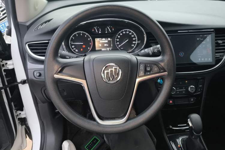 Used Buick Encore 2017 18T Automatic Two-Wheel Drive Urban Leading Model Steering Wheel