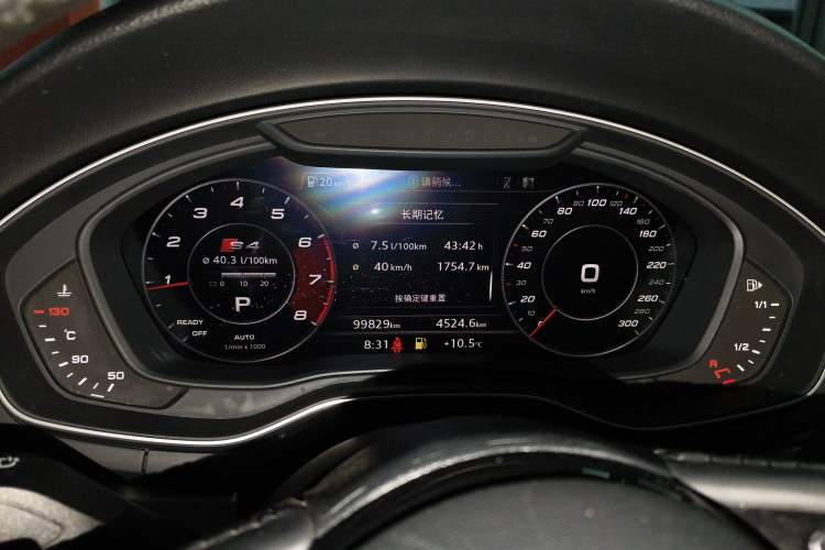 Used Audi A4L 2019 40 TFSI Fashion Edition China VI Emission Standard