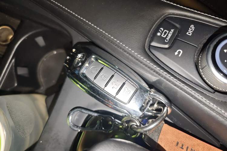 Used Infiniti QX50 2020 2.0T All-Wheel-Drive Elite Version Vehicle Key