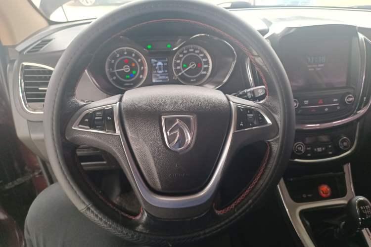 Used Baojun 560 2016 1.8L Manual Luxury Edition