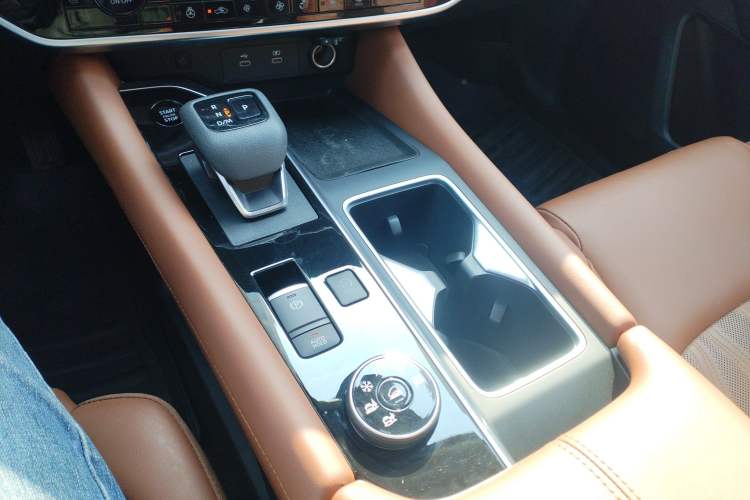 Used Nissan Pathfinder 2024 380 VC-TURBO Four-Wheel Drive Prestige Edition 6 Seats