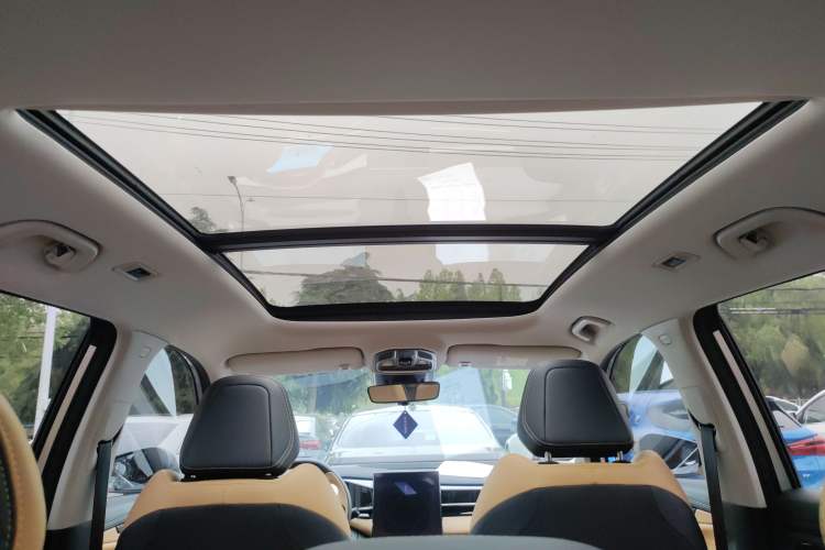 Used Geely Auto FX11 2023 1.5TD DCT Prestige Edition Headliner