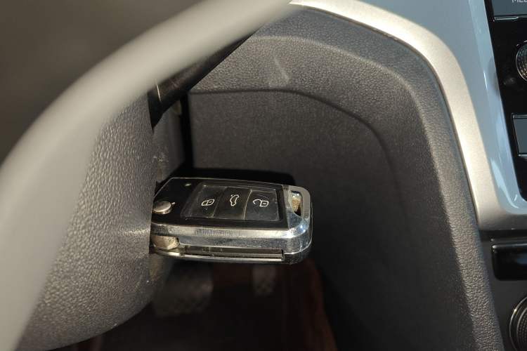 Used Volkswagen Lamando 2019 230TSI DSG Fashion Edition China VI