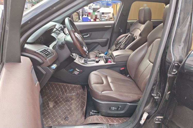 Used Land X7 2015 2.0T Panoramic Prestige Edition
