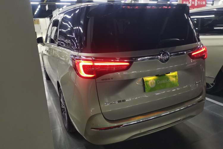 Used Buick GL8 2022 ES Land Cruiser 653T Luxury Model