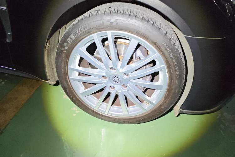 Used Porsche Panamera 2017 Panamera 4 Executive Long Wheelbase 3.0T