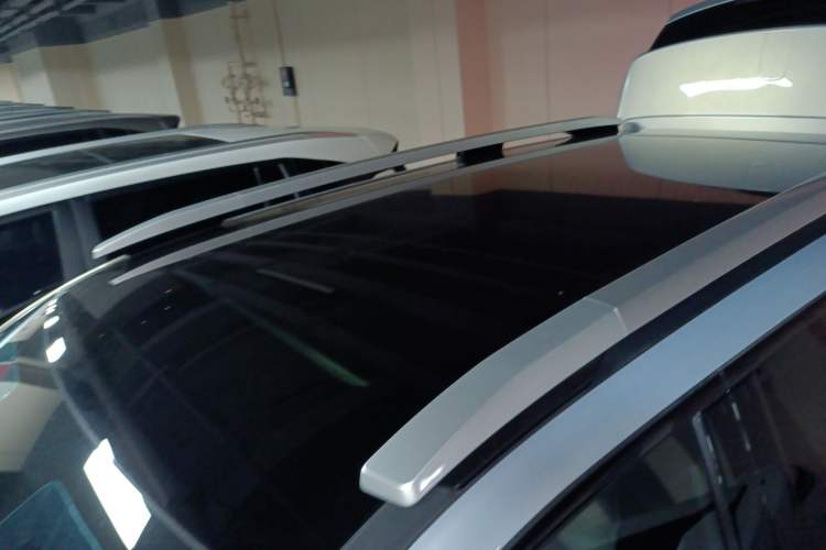 Used AION V 2024 Aion Tyrannosaurus 650 Smart Luxury Edition Roof