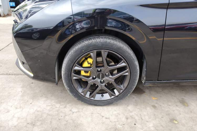 Used Dongfeng Aeolus Yixuan 2023 Mach Edition 1.5T Automatic Pursuit Rider Version Exterior 4