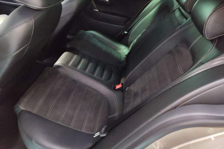 Used Volkswagen FAW-Volkswagen CC 2016 1.8TSI Luxury Model