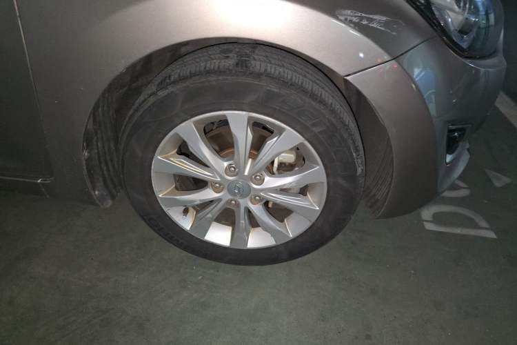 Used Hyundai Elantra (5th Generation / Langdong) 2016 1.6L Automatic Smart Version
